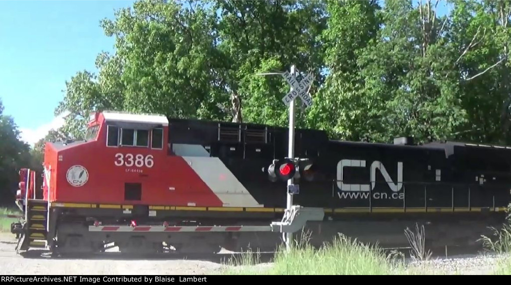 EVWR coal train with CN power